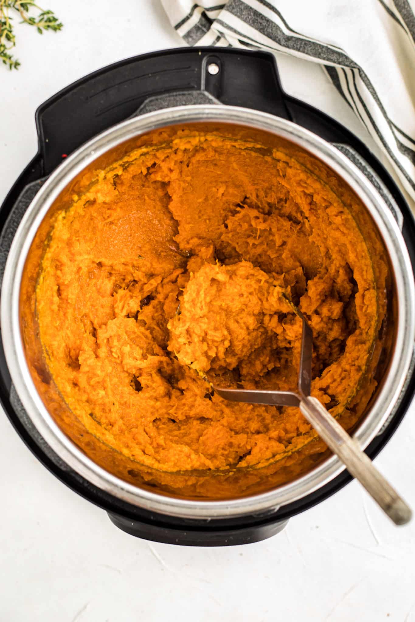 mashed sweet potatoes in an instant pot.