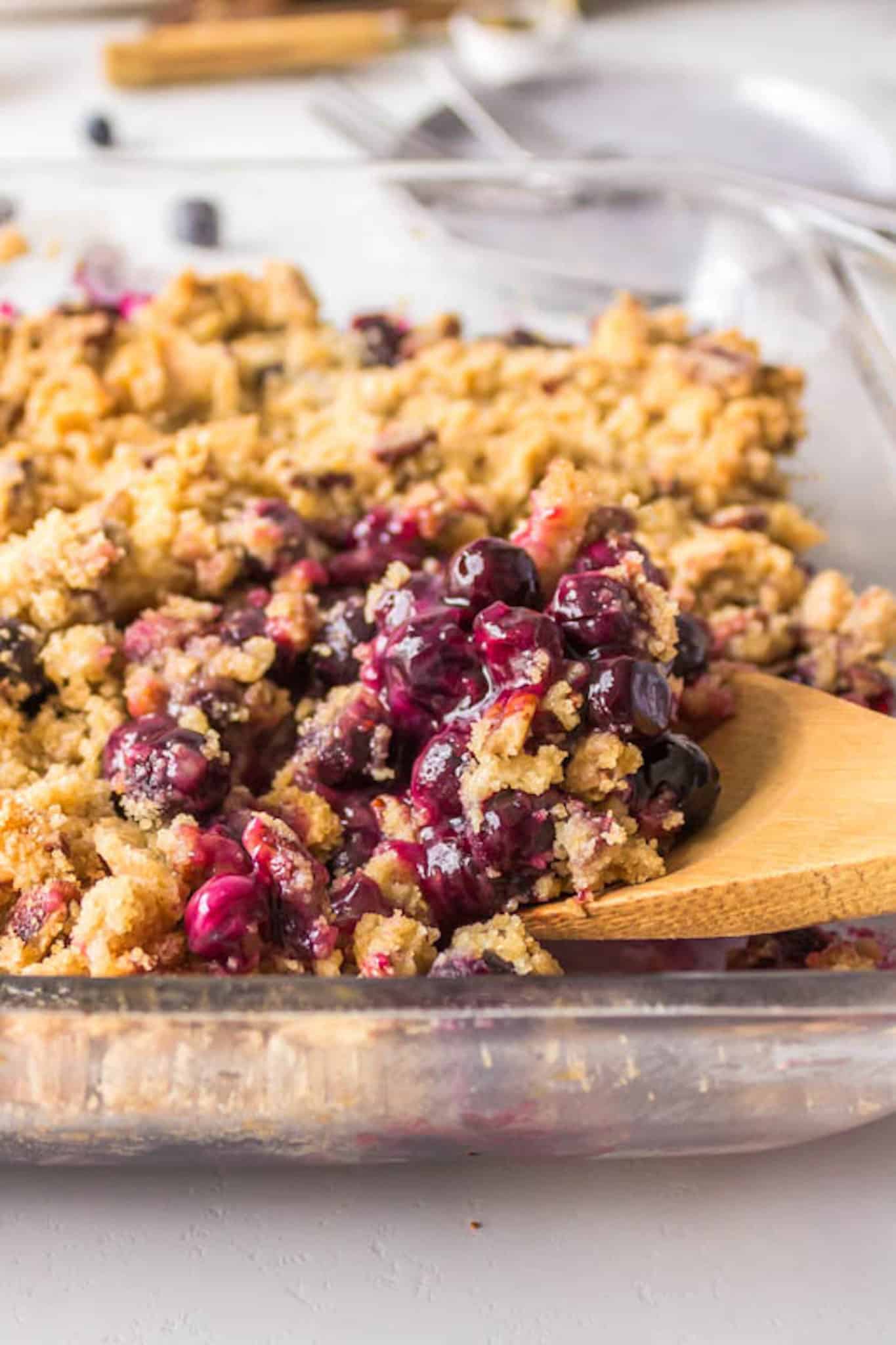 spoonful of blueberry crisp.